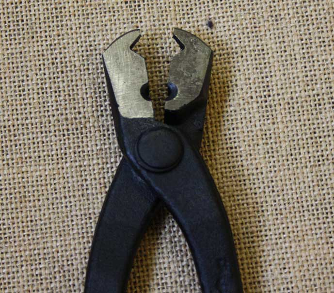Tenaglia Maniscalco Leva chiodi Ariex_1