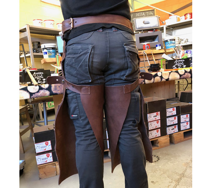 Con Cuero Grembiule Maniscalco Madrid_1